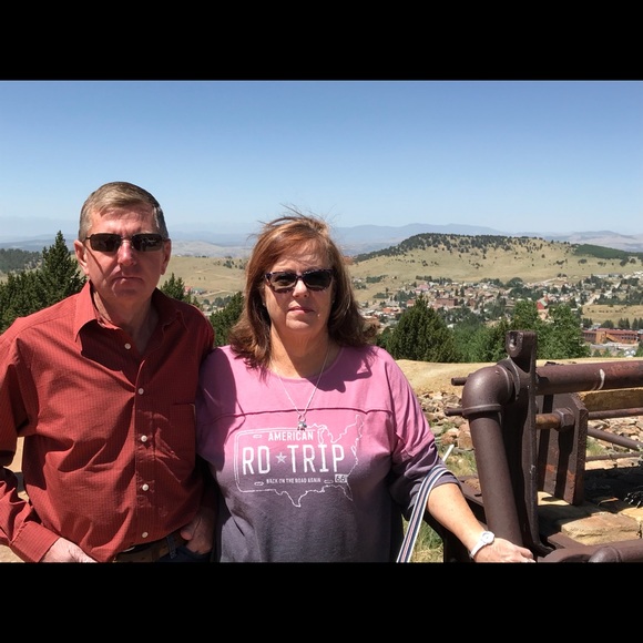 Meet your Posher, Teresa - Picture 1 of 2